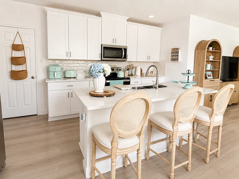 228 Links Terrace Blvd — Photo 11