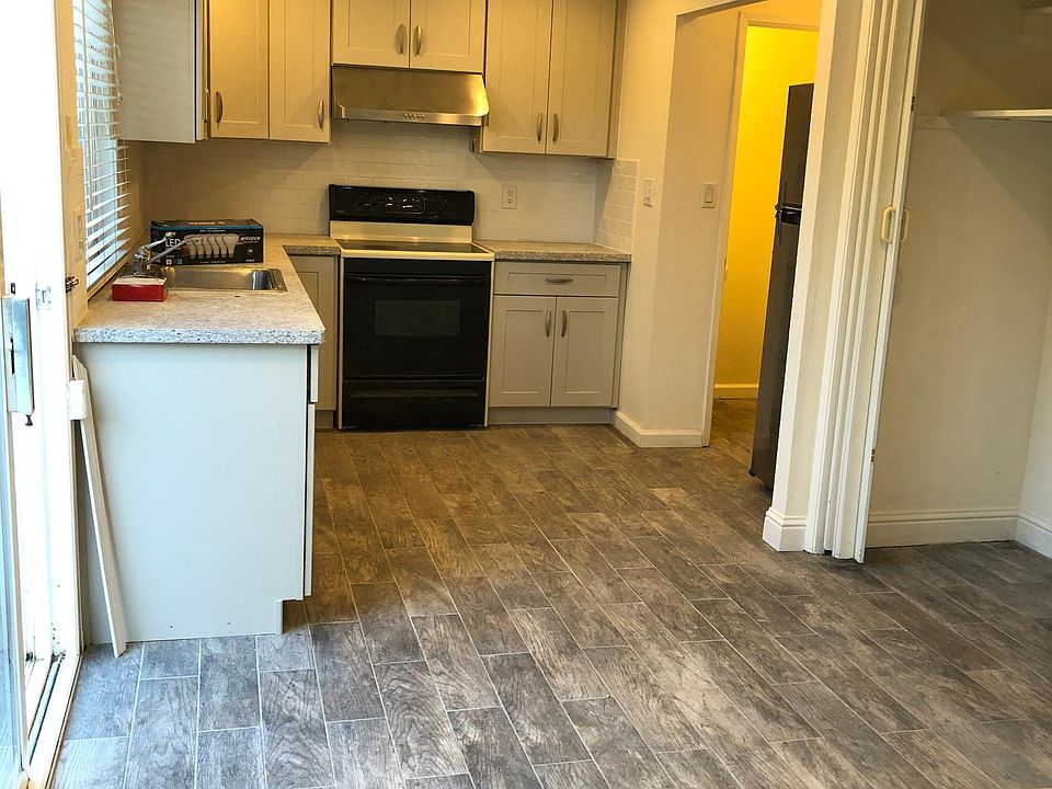 1st image of 4144 Jamaica Ter