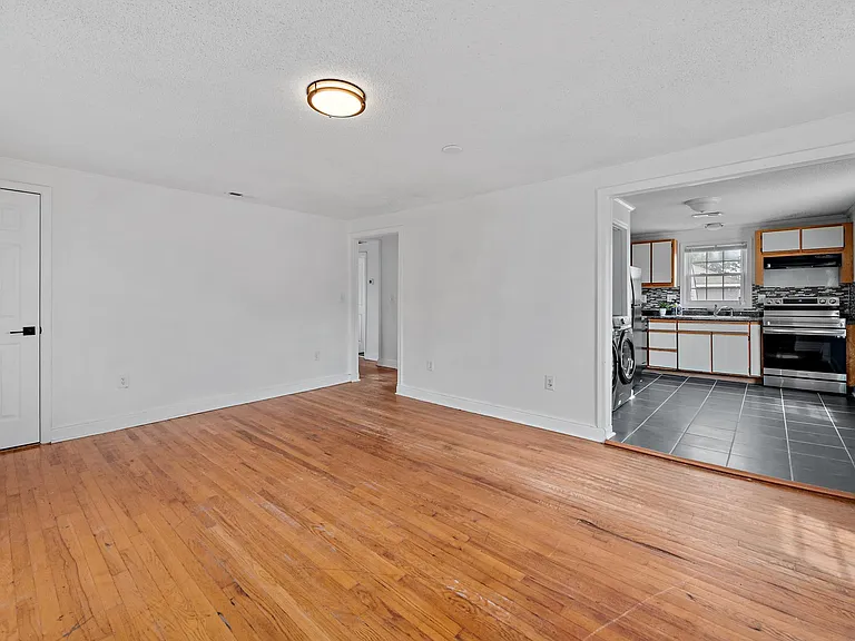 1345 Bayville Ct #2 — Photo 12