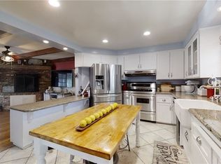 12671 Bubbling Well Rd, Santa Ana, CA 92705