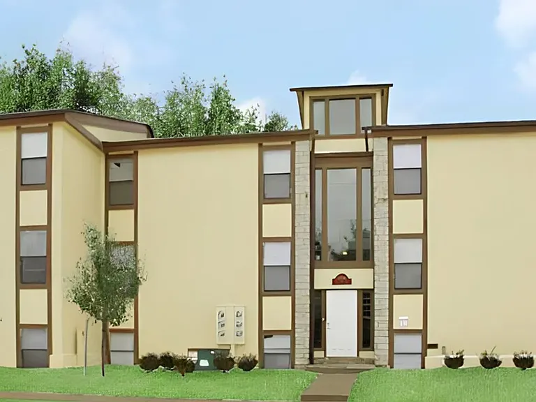 Stonecreek Apartments — Photo 7