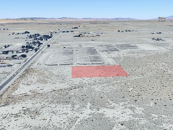 4th image of El Mirage Road