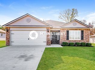 331 Woodland Trl, Pell City, AL 35125