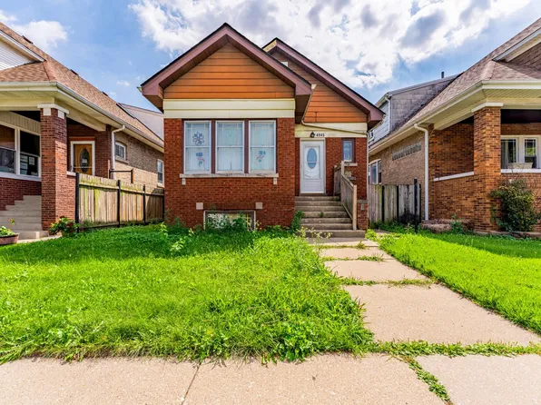 4945 W Wolfram St, Chicago, IL 60641