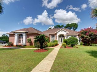 2057 Heritage Park Way, Navarre, FL 32566
