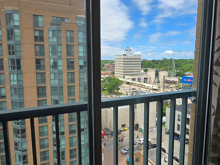 150 Dunlop St E #1203 — Photo 20
