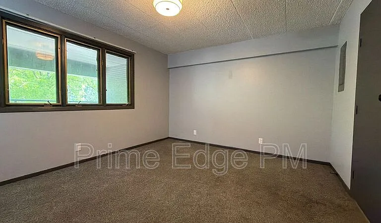 2343 B St #3 — Photo 22