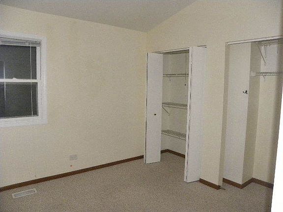 5th image of 473 Nicole Dr #3B