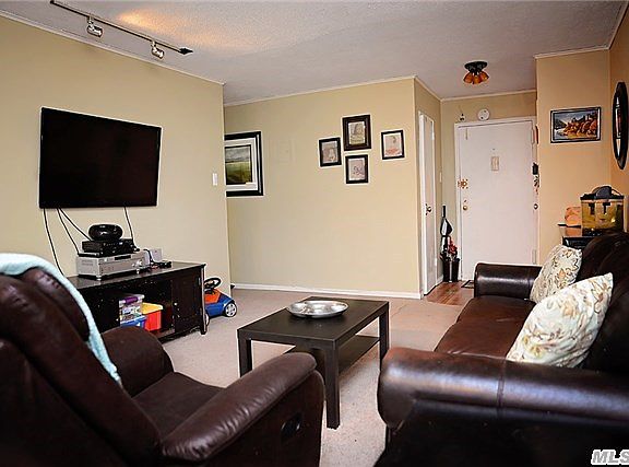 3rd image of 85-10 151st Ave #5C