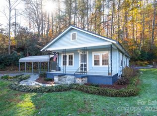 350 Island Cove Rd, Penrose, NC 28766