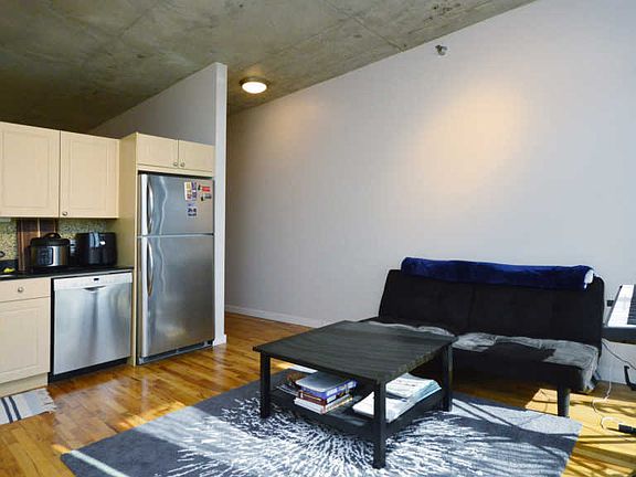 4th image of 1720 S Michigan Ave APT 1413