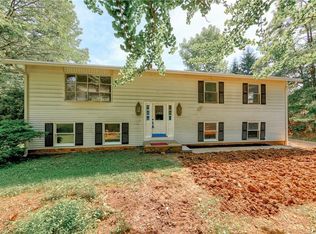 14143 Sperry Rd, Novelty, OH 44072