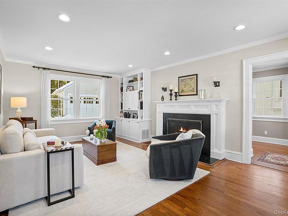 4th image of 22 Ferncliff Road