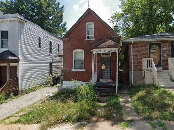 854 Canaan Ave, Saint Louis, MO 63147