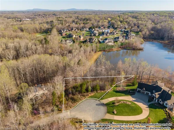 119 Pine Top Dr, Winston Salem, NC 27104