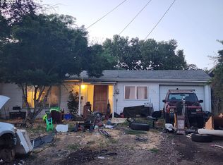 722 Meadow Ave, Roseburg, OR