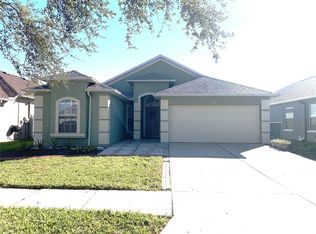 8408 Canterbury Lake Blvd, Tampa, FL 33619