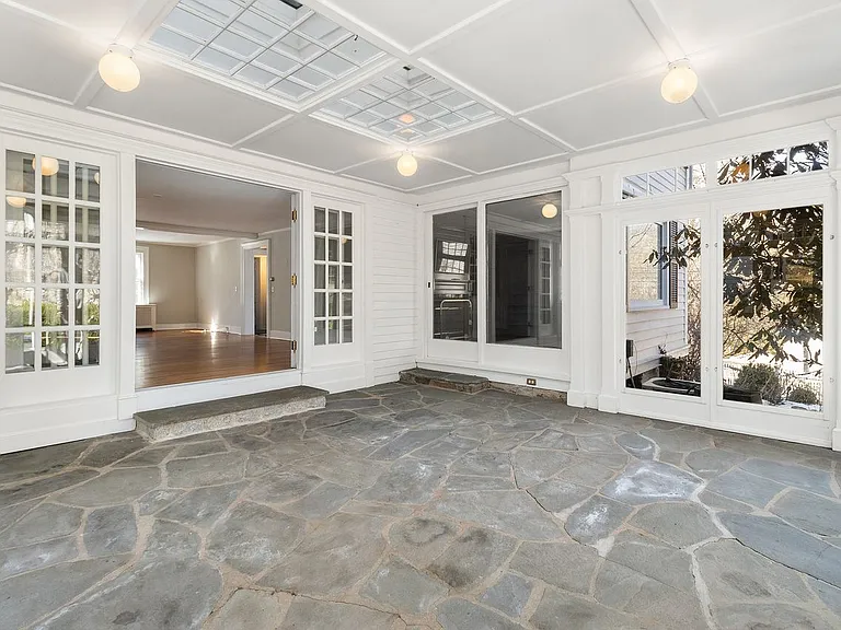145 Lyons Plain Rd — Photo 12