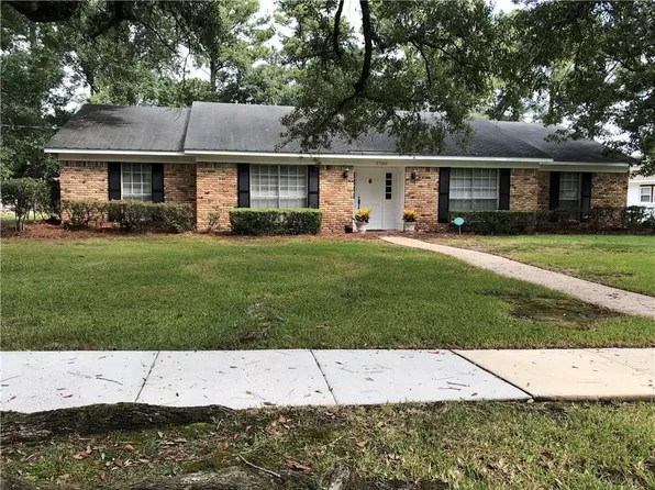 3700 Claridge Rd S, Mobile, AL 36608