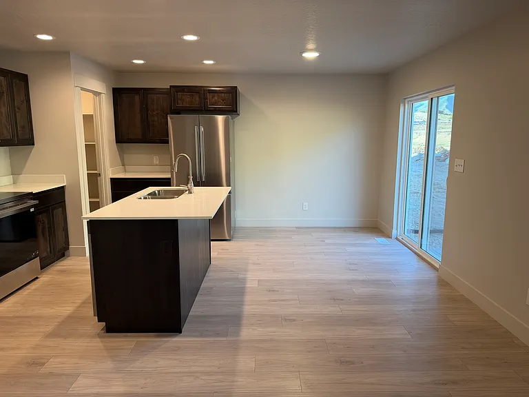 4013 S Woodland Ave — Photo 13