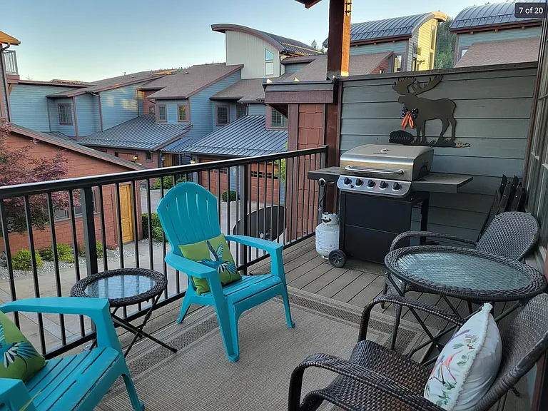 2090 W Bellerive Ln #208 — Photo 18