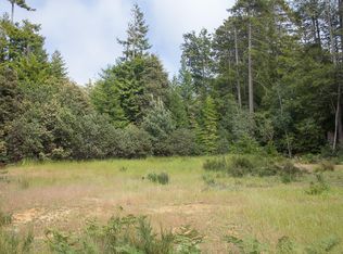 15750 Shane Dr, Fort Bragg, CA 95437