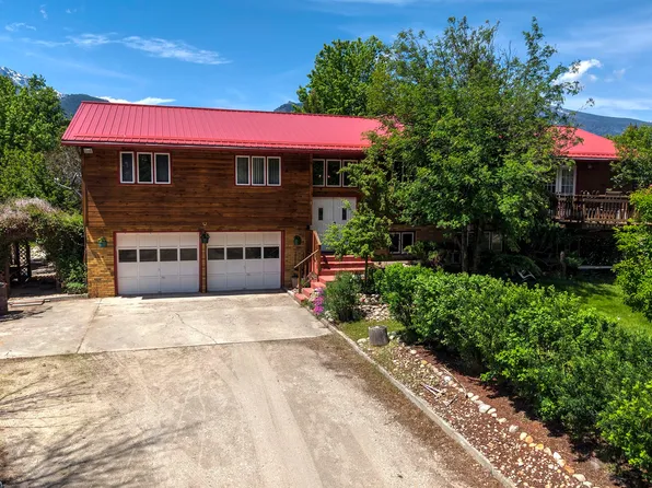 3979 Stevensville River Rd, Stevensville, MT 59870