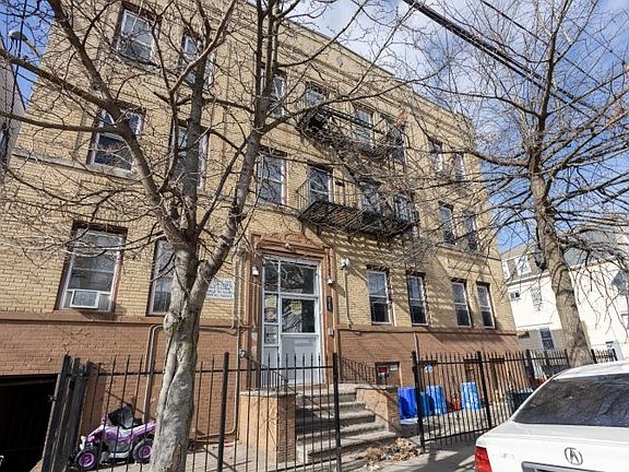 5th image of 839 S 19th St #11