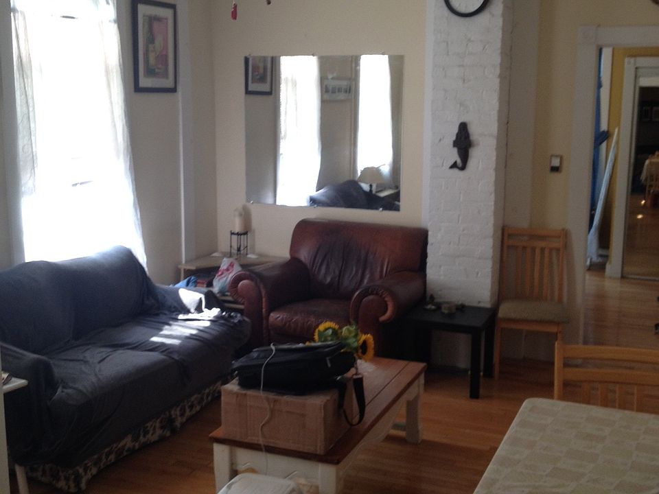 2nd image of 11 Old Beach Rd #2
