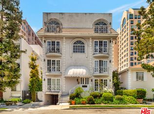 10531 Ashton Ave APT 201, Los Angeles, CA 90024