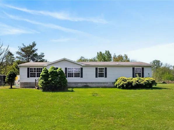 3749 State Route 96, Shortsville, NY 14548