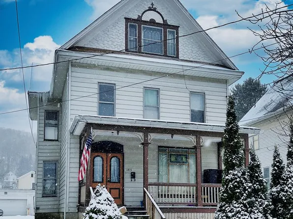 1415 Buffalo St, Franklin, PA 16323