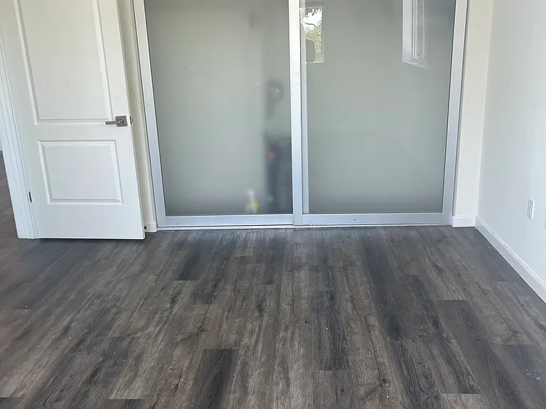 22769 Del Valle St #301 — Photo 15