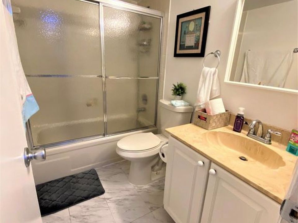 Second bathroom