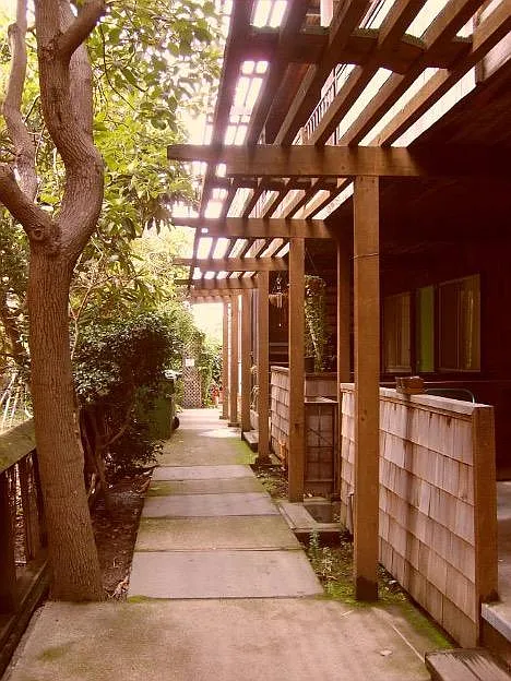 Entrance walkway