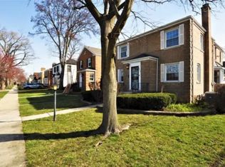 6815 N Lowell Ave, Lincolnwood, IL 60712
