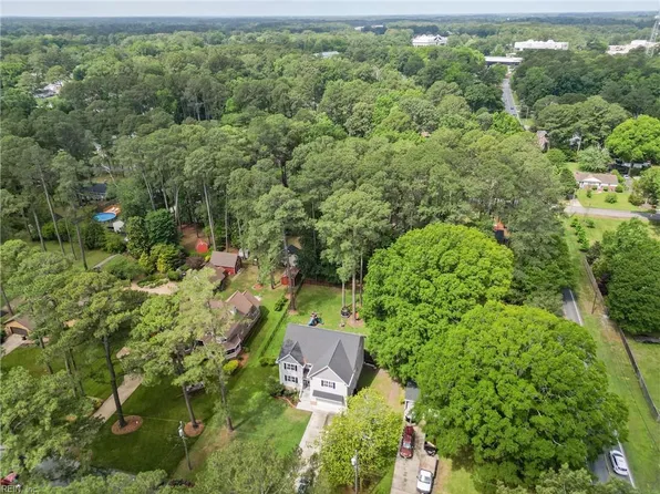 204 Wilson Dr, Chesapeake, VA 23322