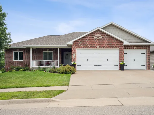 6655 Wellington, Dubuque, IA 52003