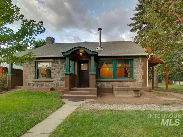 112 N Alta St, Shoshone, ID 83352