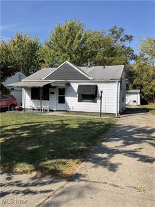 4616 E 174th St, Cleveland, OH, 44128