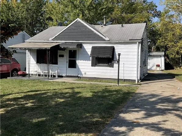 4616 E 174th St, Cleveland, OH 44128