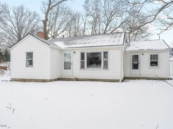 863 N Turner Rd, Youngstown, OH 44515
