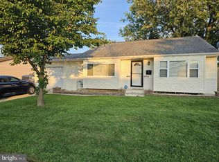 121 Lynch Farm Dr, Newark, DE 19713