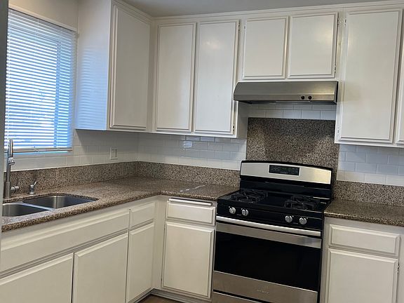 5th image of 530 W 14th St #7