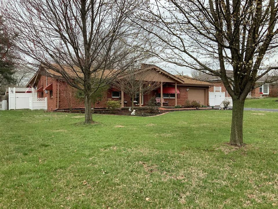 1st image of 564 Grantchester St