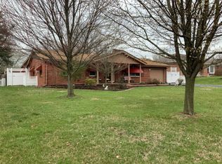 564 Grantchester St, Lexington, KY 40505