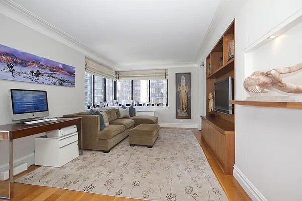 Sold by Olshan Realty | media 8