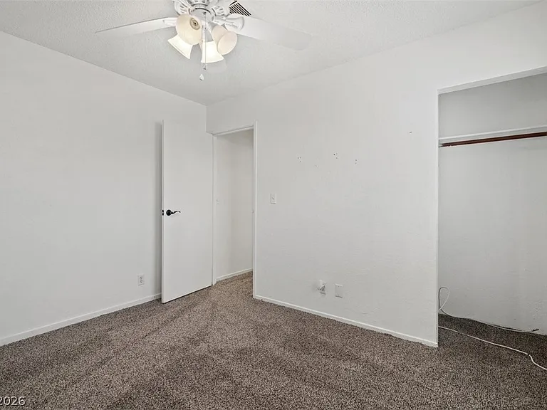 245 Meyers Ave — Photo 13