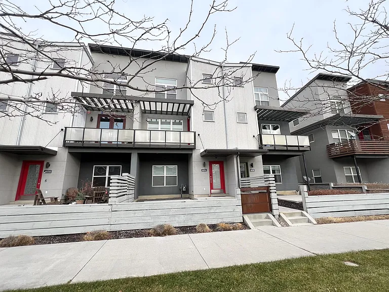 4652 W South Jordan Pkwy — Photo 1