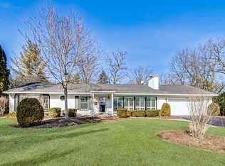 1516 Bowling Green Dr, Lake Forest, IL 60045